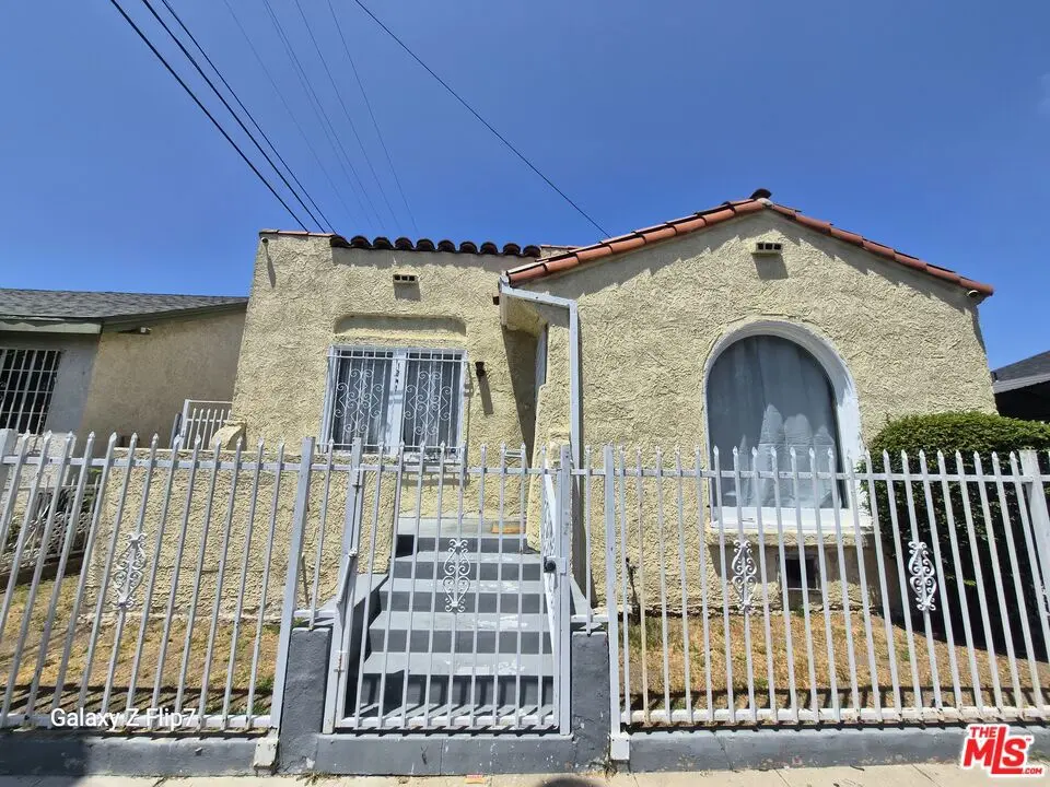 Single Family Residence for sale at 1241 W 43rd Street, Los Angeles, CA featuring 2 beds and 1 bath