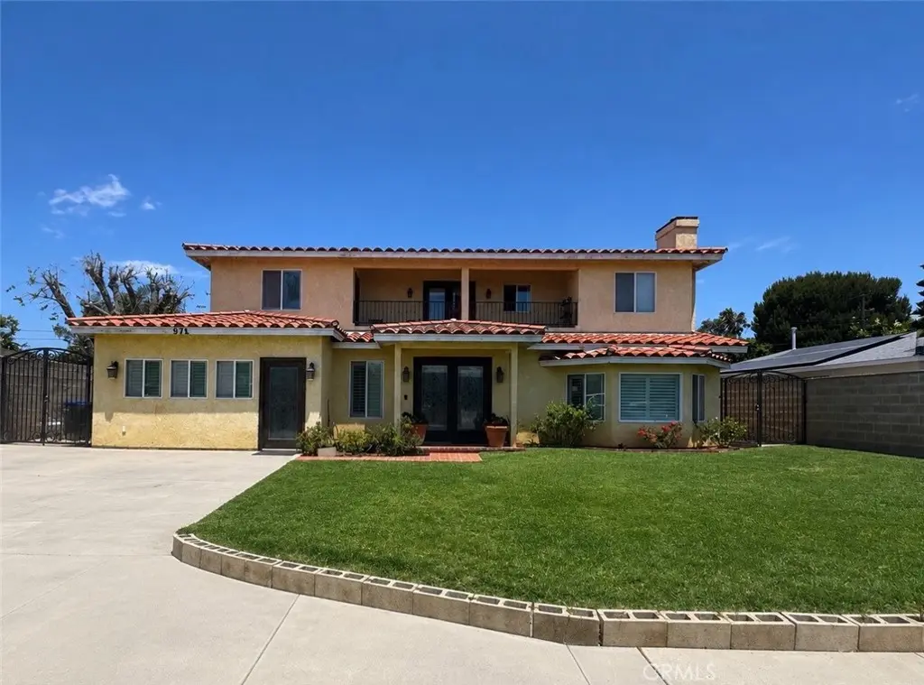 974 W 19th, Costa Mesa, CA — listing photo 1