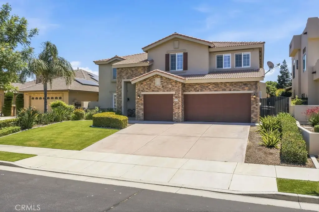 2510 Edingal, Bakersfield, CA — listing photo 1