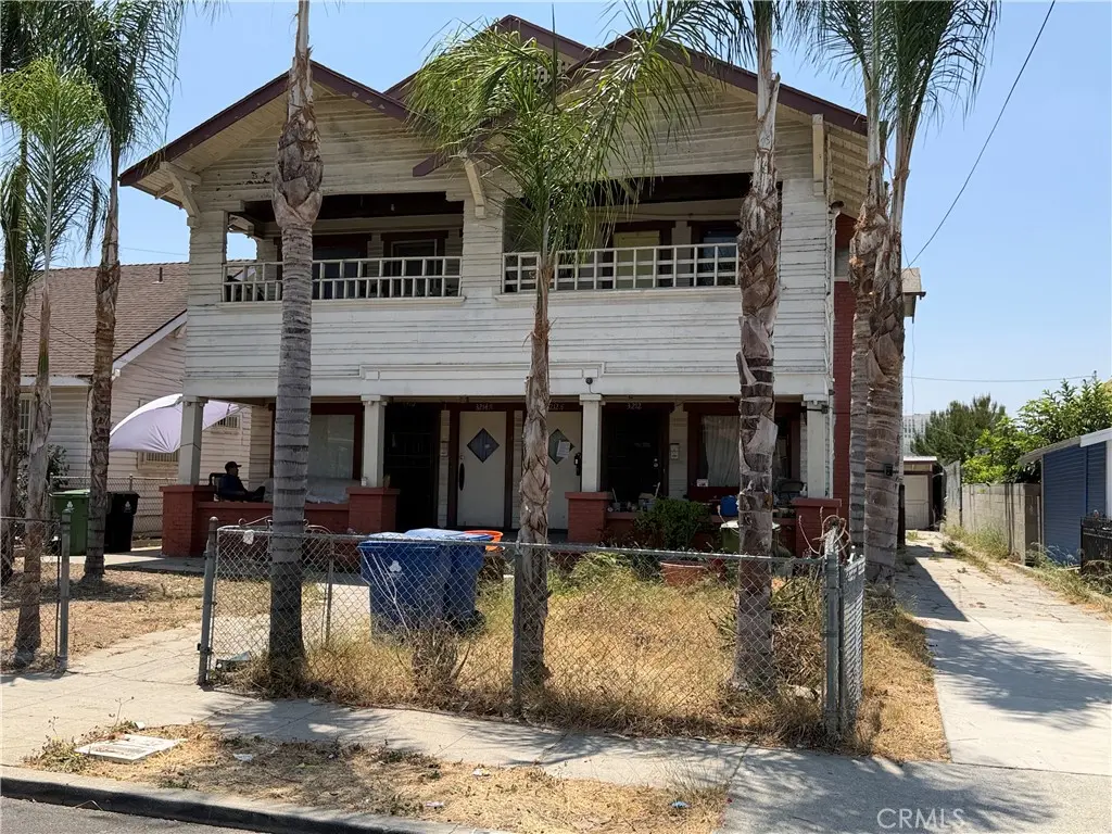 Quadruplex for sale at 3212 Baldwin, Los Angeles, CA