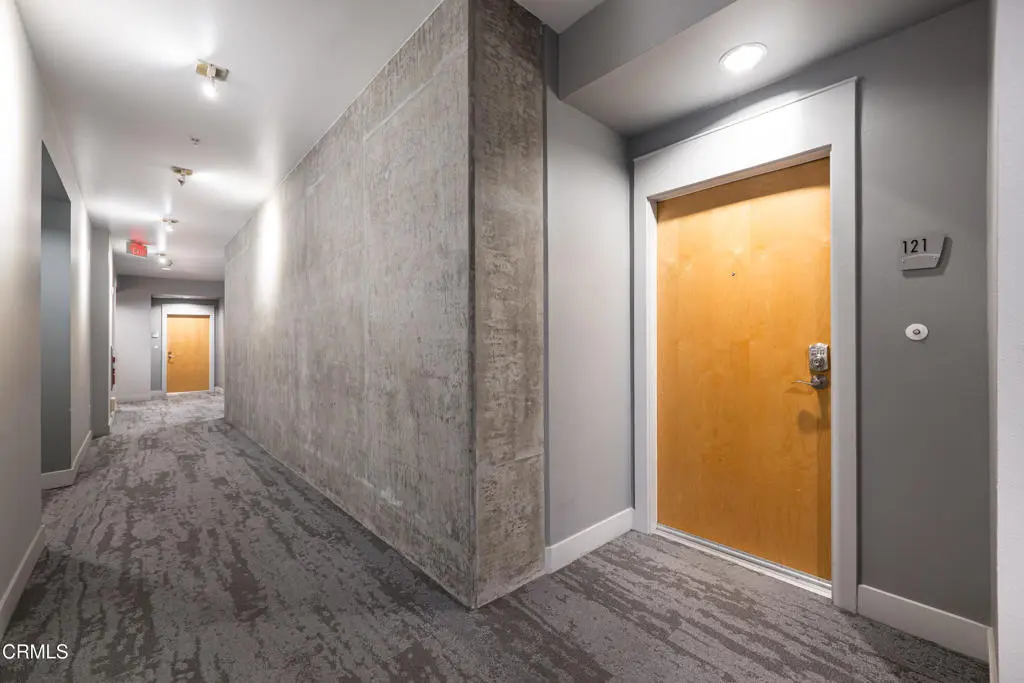 Condominium for rent at 840 E Green Street 121, Pasadena, CA featuring 1 bed and 1 bath