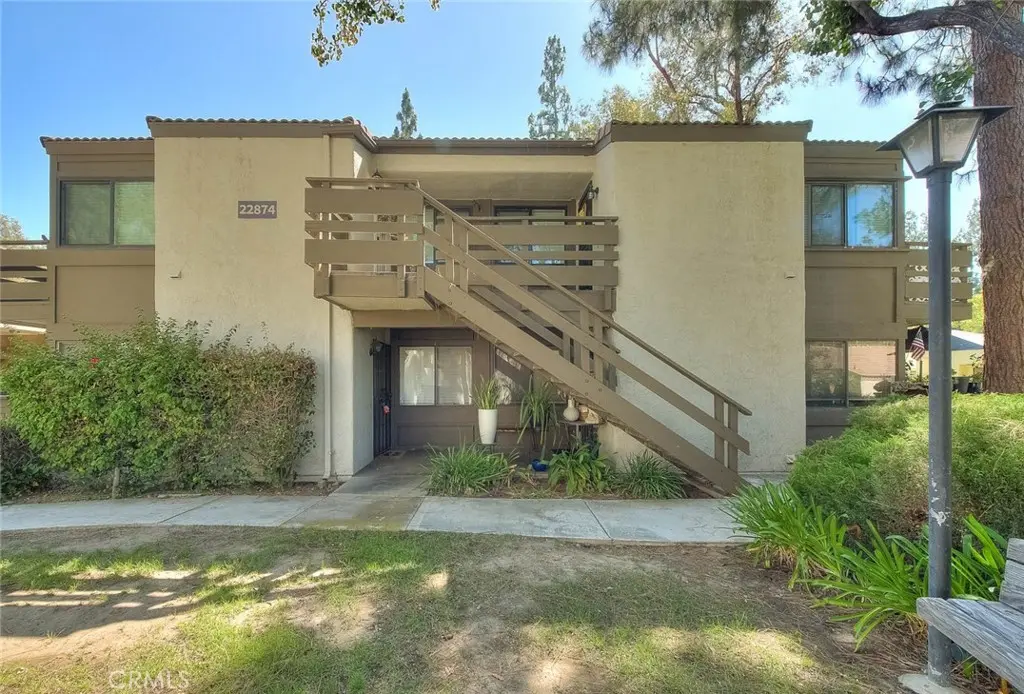 Residential Lease for rent at 22874 Hilton Head, Diamond Bar, Los Angeles County, CA featuring 1 bed and 1 bath