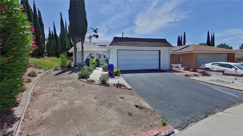 11014 Tinker Ave, Tujunga, CA — listing photo 1