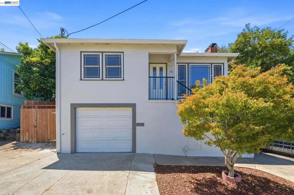 Single Family Residence for sale at 931 Hargus Ave, Vallejo, CA featuring 3 beds and 3 baths