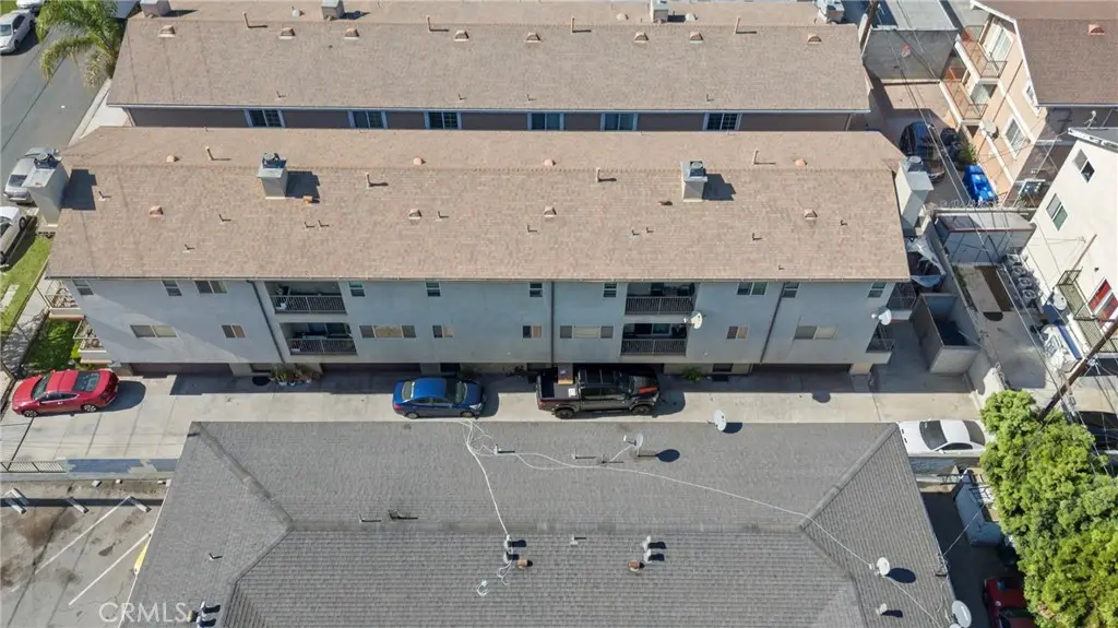 Residential Lease for rent at 1611 208th st unit 3, Torrance, Los Angeles County, CA featuring 3 beds and 3 baths