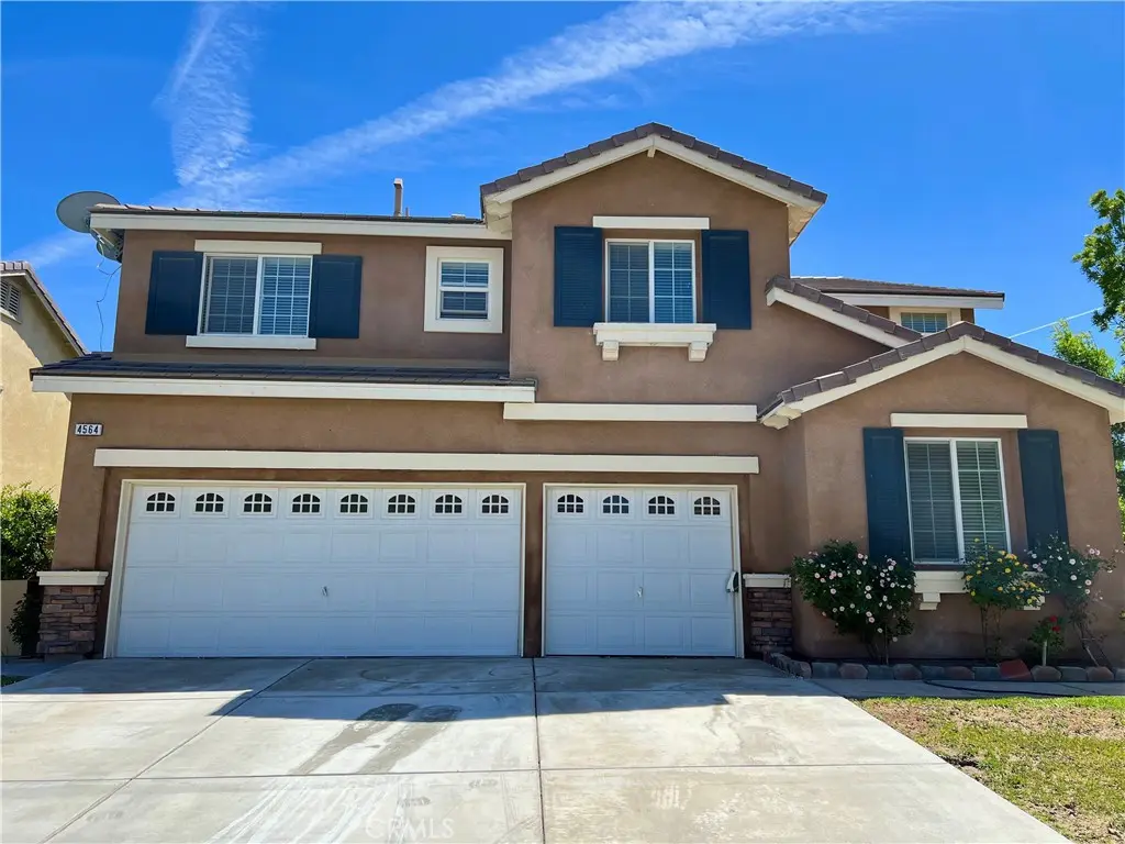 Single Family Residence for rent at 4564 Jewel, Lancaster, CA featuring 3 beds and 2 baths