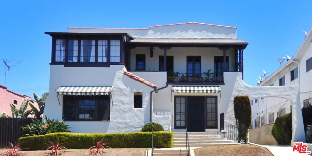 Residential Income for sale at 3919 W 27th Street, Los Angeles, CA featuring 7 beds and 3 baths