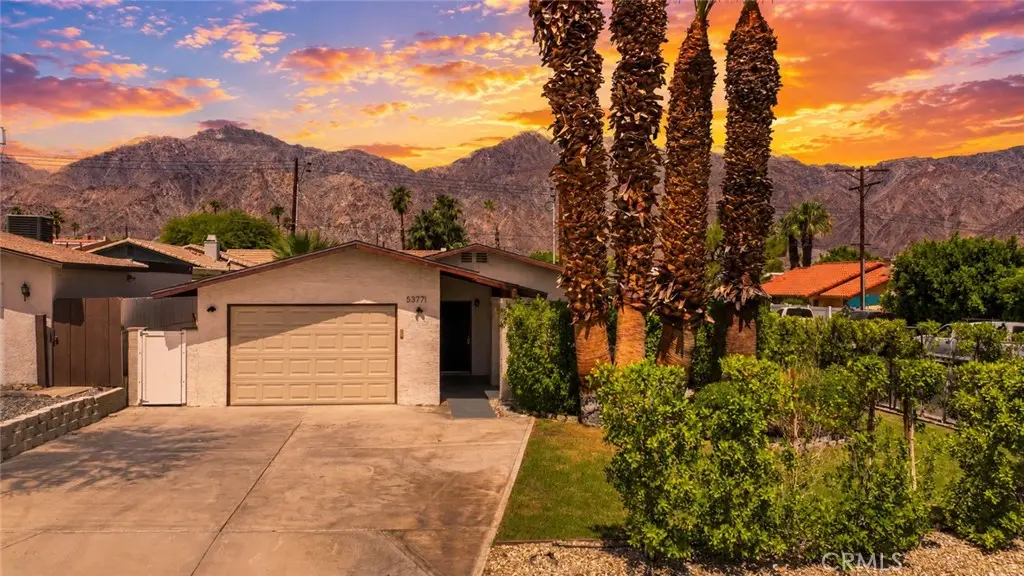 Residential Lease for rent at 53771 Avenida Herrera, La Quinta, Riverside County, CA featuring 3 beds and 2 baths