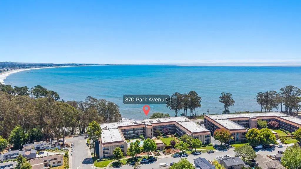 Condominium for sale at 870 Park Avenue 316, Capitola, CA featuring 3 beds and 2 baths