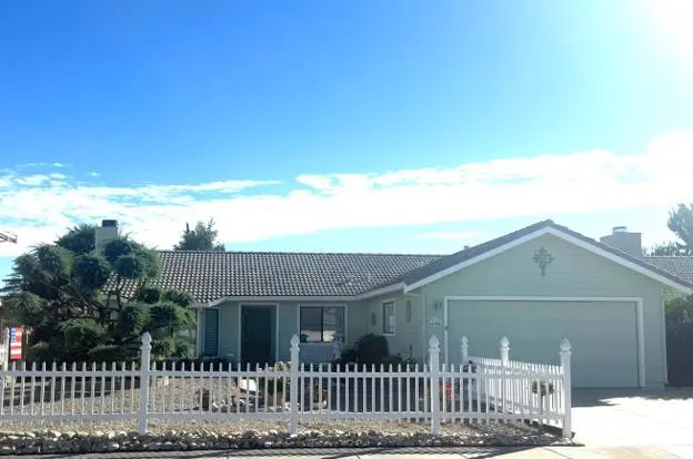 Single Family Residence for sale at 46085 Pine Meadow Drive, King City, CA featuring 3 beds and 2 baths
