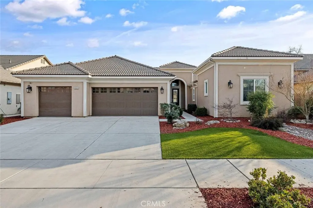 Single Family Residence for sale at 6545 W Wren, Visalia, CA featuring 4 beds and 3 baths