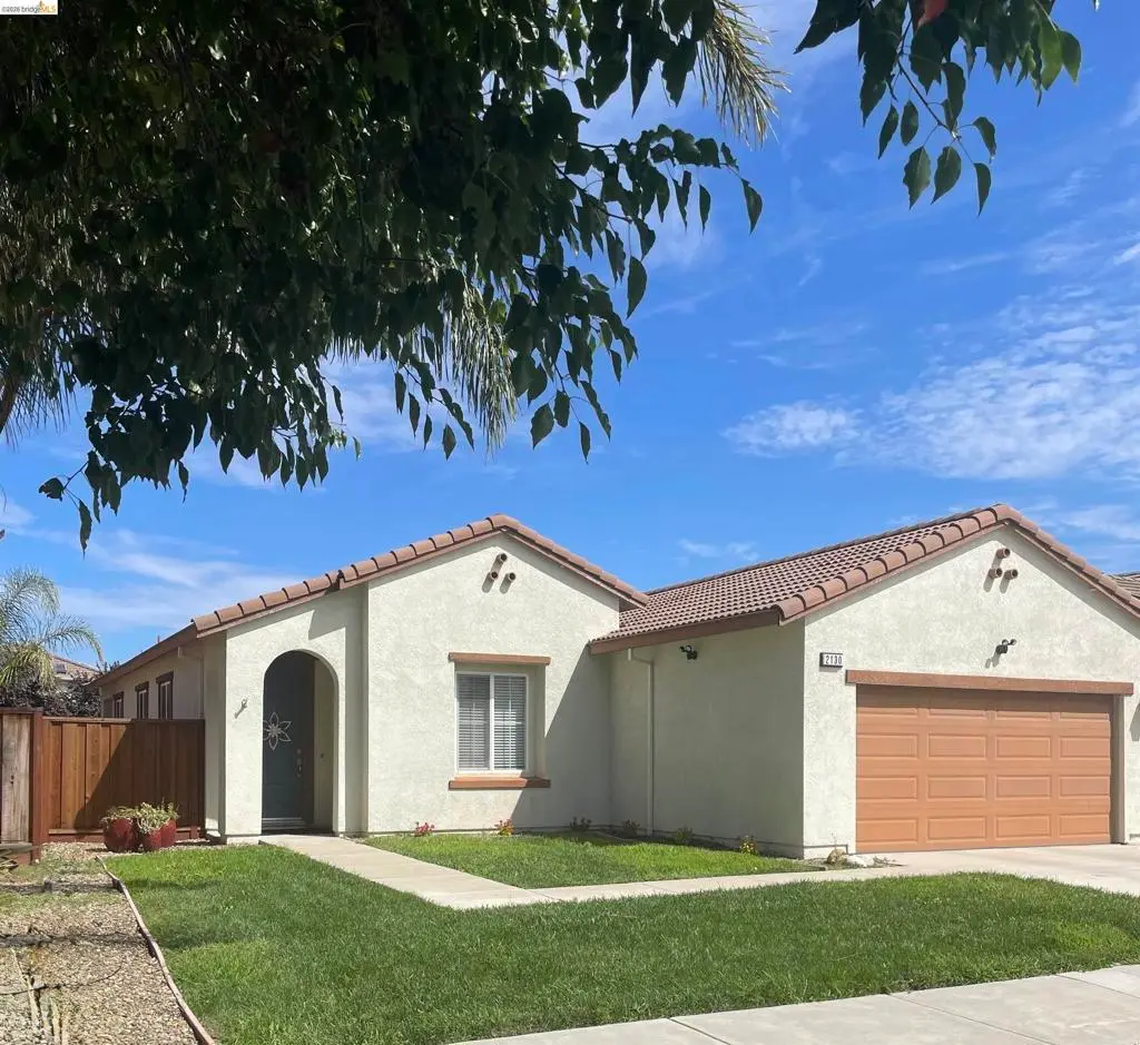 Single Family Residence for sale at 2130 Harborage Way, Oakley, CA featuring 3 beds and 2 baths