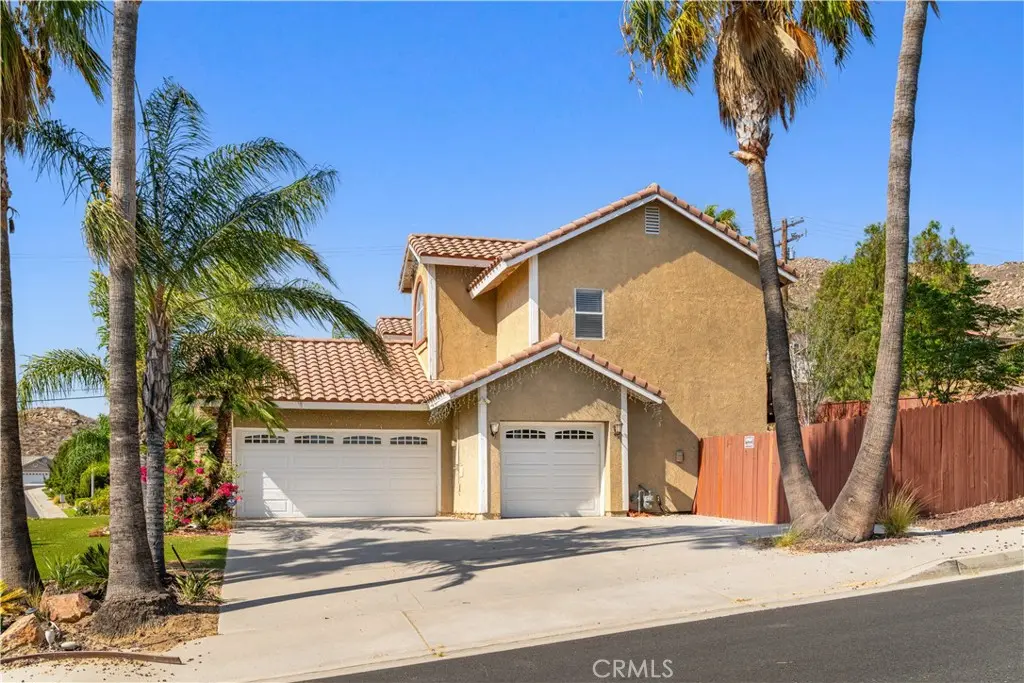 Single Family Residence for sale at 25076 Pico Vista Way, Moreno Valley, CA featuring 5 beds and 3 baths