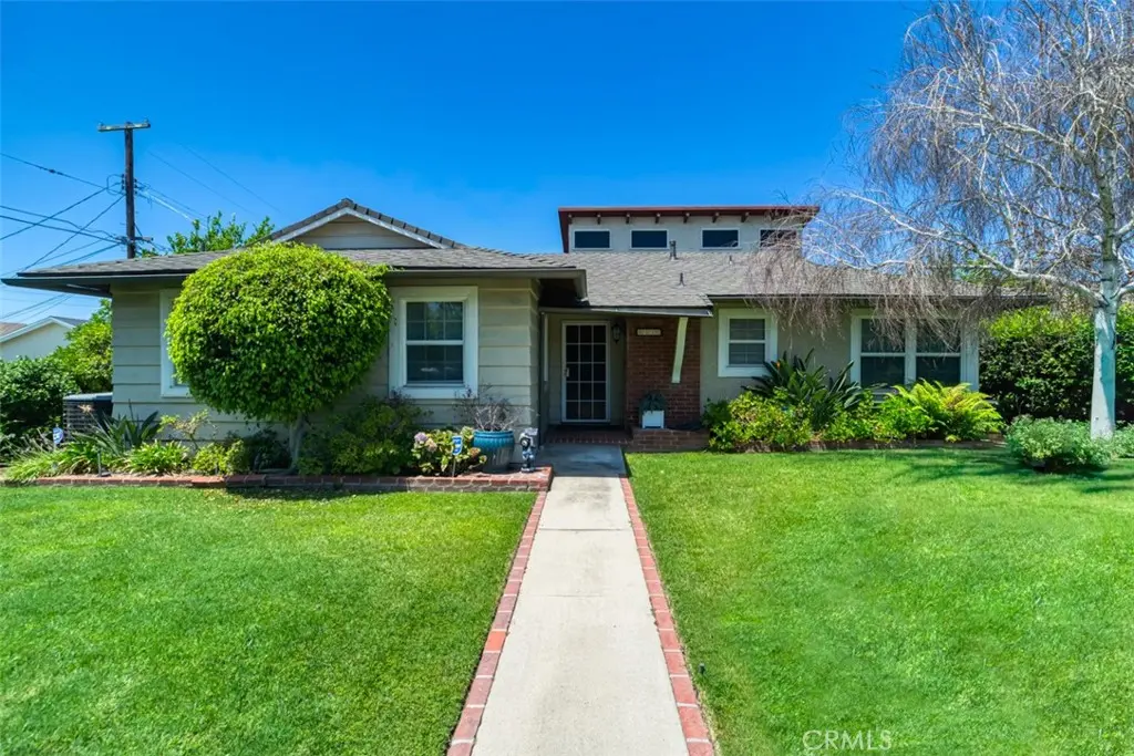 8315 Canterbury Avenue, Sun Valley, CA — listing photo 1