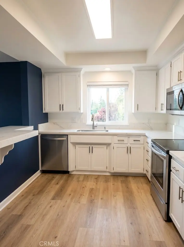 Condominium for sale at 1360 Shadow Lane K, Fullerton, CA featuring 1 bed and 1 bath