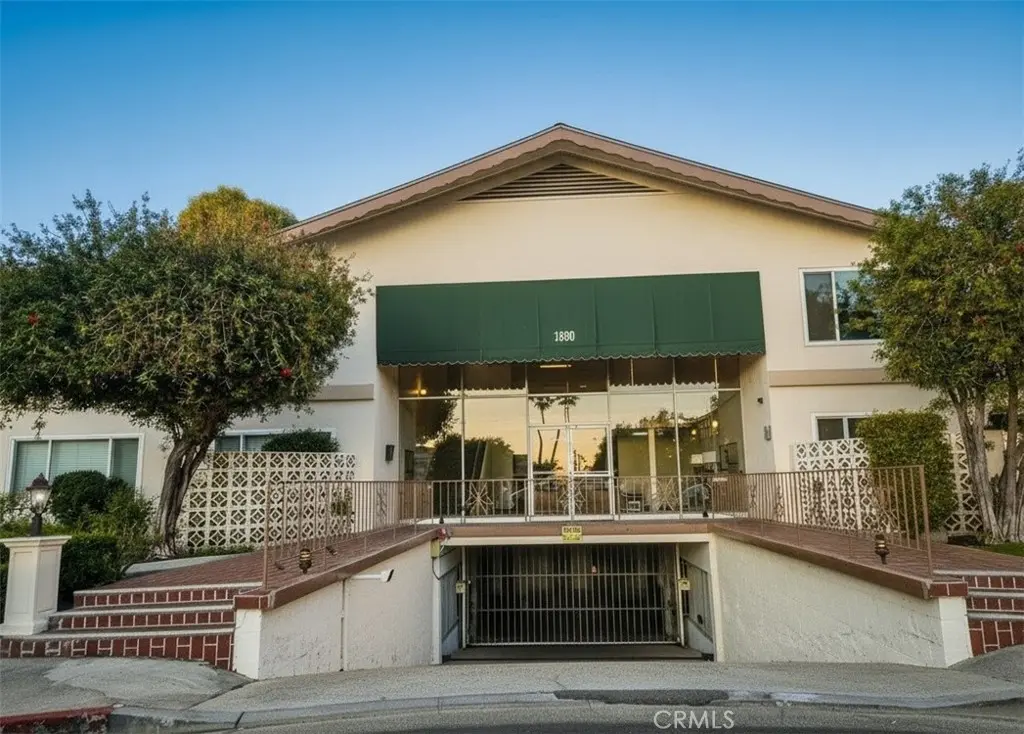 1360 Shadow Lane K, Fullerton, CA — listing photo 1