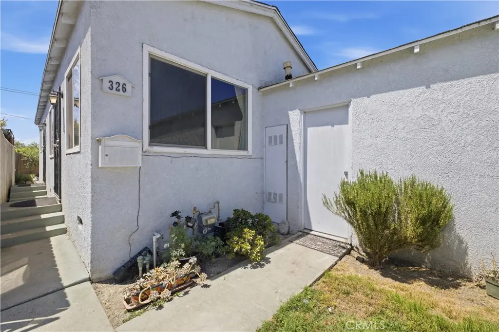 Single Family Residence for sale at 326 W Claude, Compton, CA featuring 2 beds and 1 bath