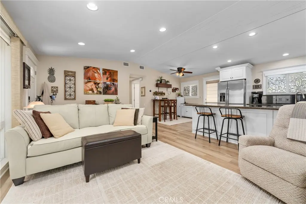 613 Avenida Sevilla B, Laguna Woods, CA — listing photo 1