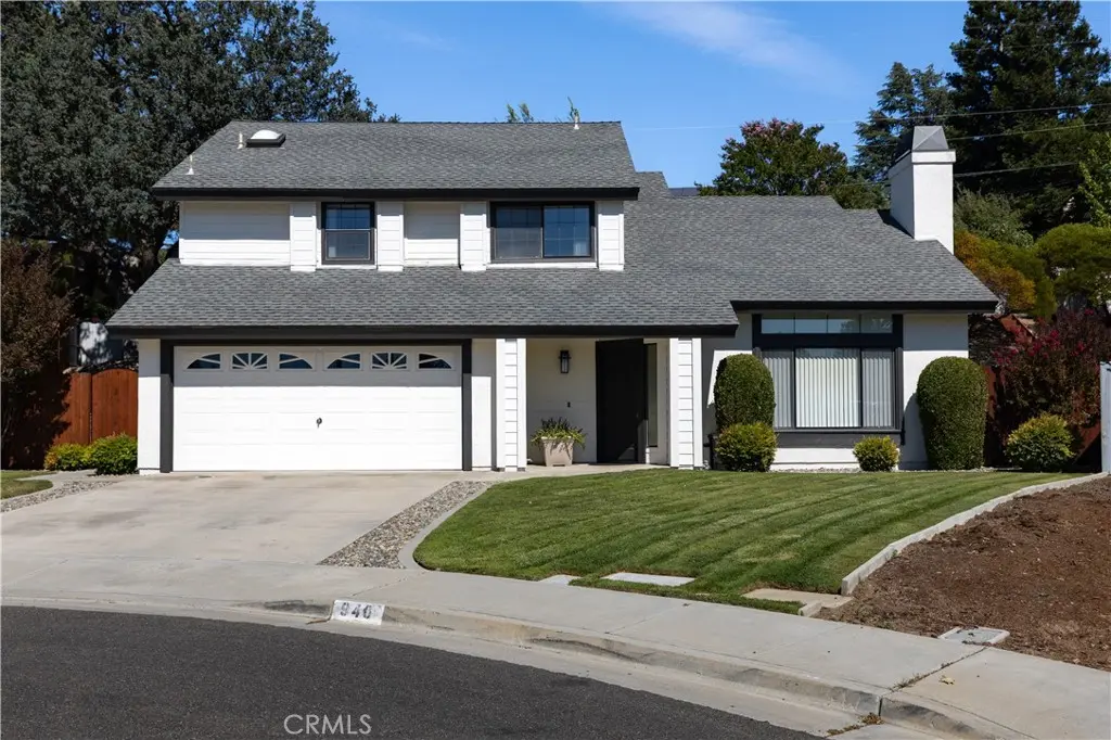 Single Family Residence for sale at 940 Moody Court, Paso Robles, CA featuring 3 beds and 3 baths