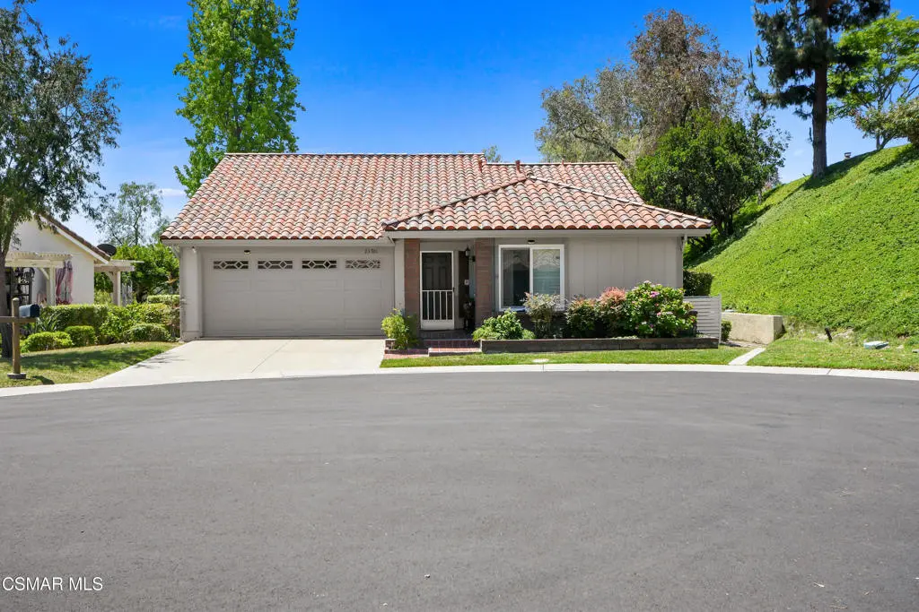 Single Family Residence for sale at 23761 Calle Azorin, Mission Viejo, CA featuring 3 beds and 2 baths