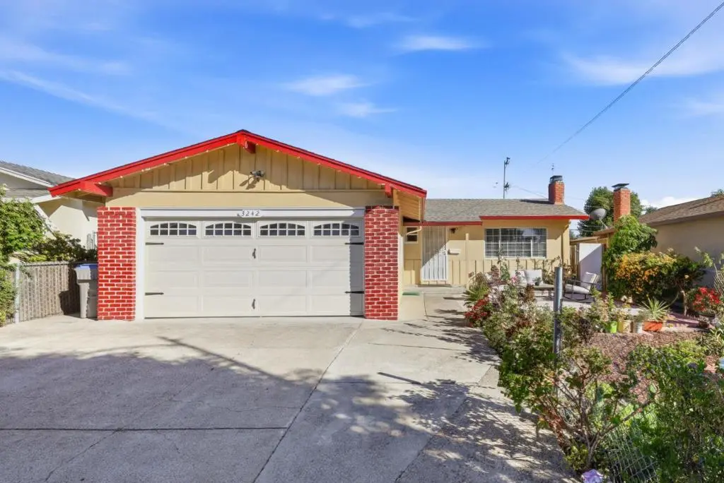 Single Family Residence for sale at 3242 Blue Mountain Drive, San Jose, CA featuring 3 beds and 2 baths