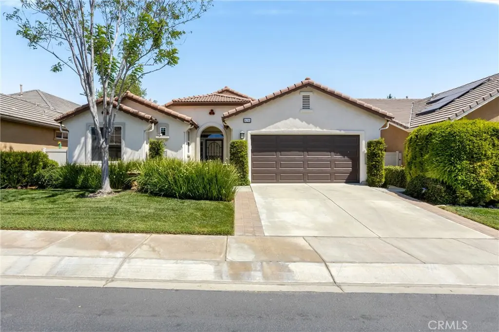 1686 Piper Creek, Beaumont, CA — listing photo 1