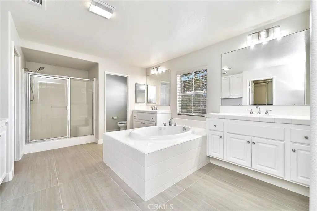 Single Family Residence for rent at 40 Freeman, Buena Park, CA featuring 4 beds and 3 baths