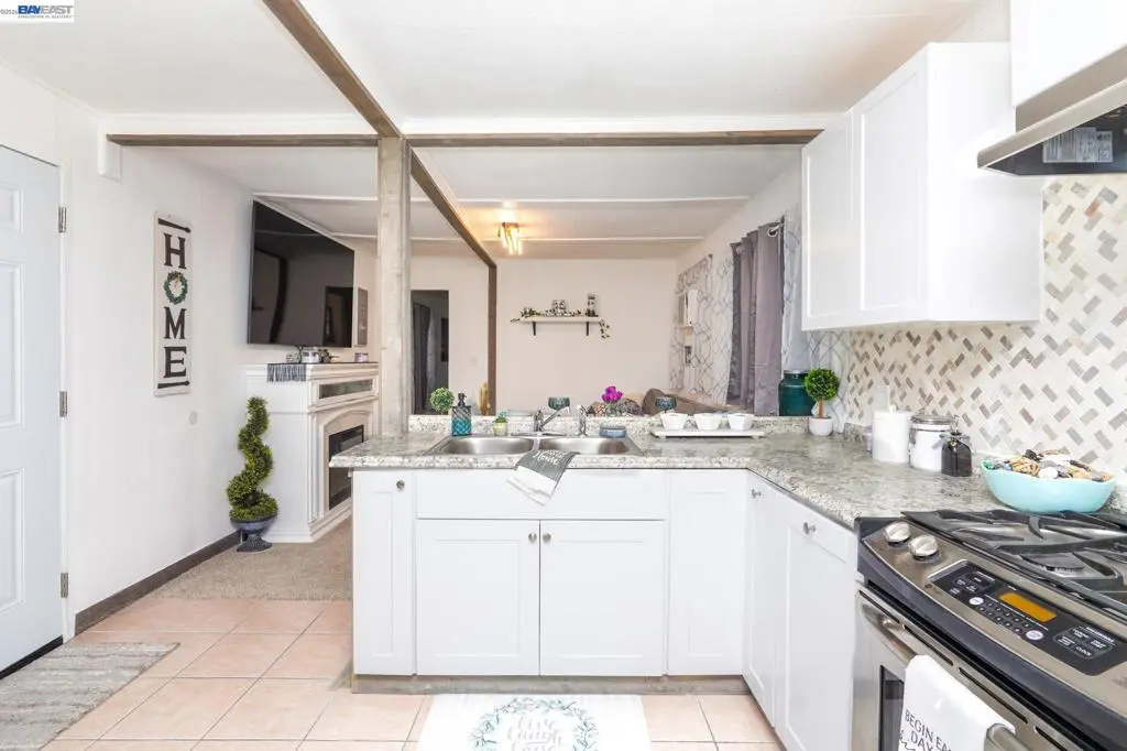 Manufactured In Park for sale at 17776 Red Bud Lane, Shasta Lake, CA featuring 2 beds and 1 bath