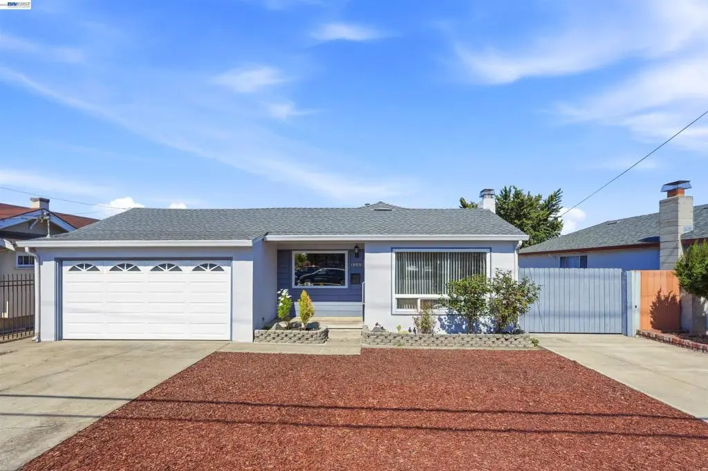Single Family Residence for sale at 14895 Washington Ave, San Leandro, CA featuring 3 beds and 2 baths