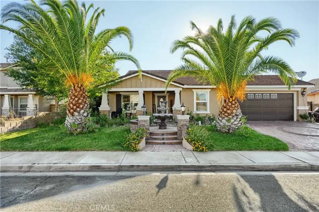 38283 Ranger, Palmdale, CA — listing photo 1