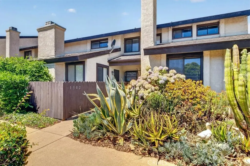 Single Family Residence for sale at 1302 W Apricot, Lompoc, CA featuring 2 beds and 3 baths