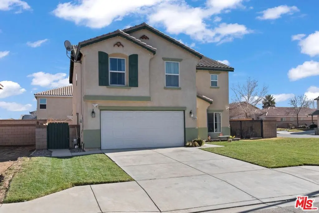 45064 E 18th Street, Lancaster, CA — listing photo 1