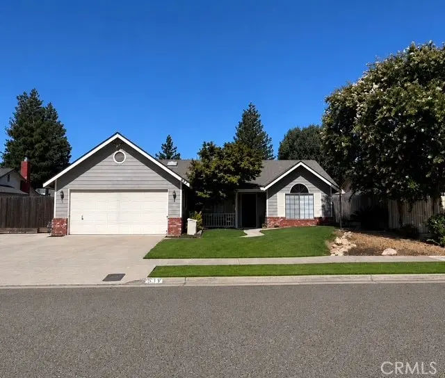 537 Coral, Tulare, CA — listing photo 1
