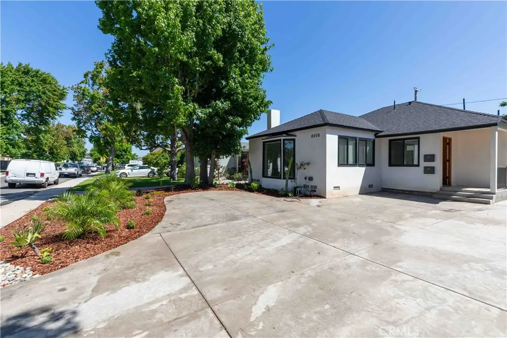 Residential Lease for rent at , Los Angeles, CA featuring 4 beds and 3 baths