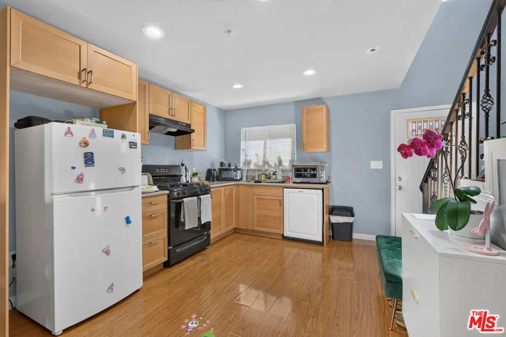Condominium for sale at 14618 Gilmore Street 4, Los Angeles, CA featuring 2 beds and 2 baths
