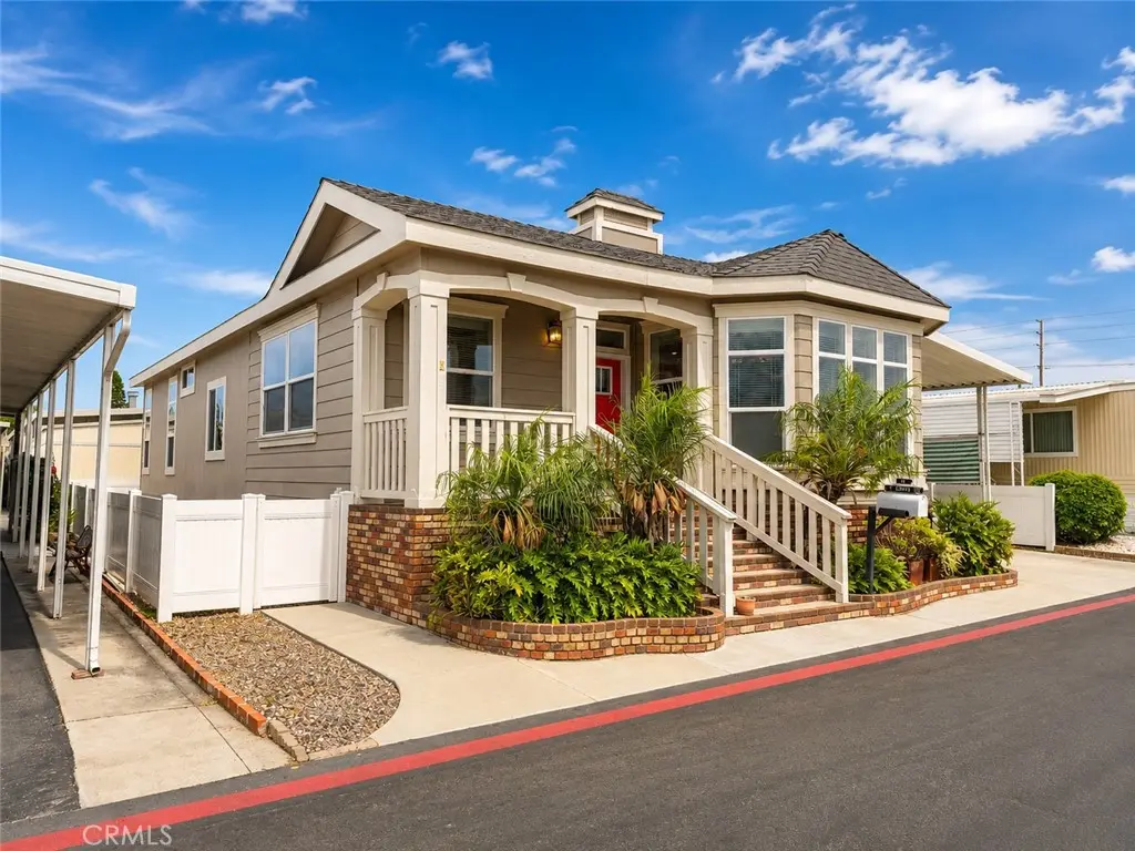 Manufactured In Park for sale at 9850 Garfield 46, Huntington Beach, CA featuring 3 beds and 2 baths