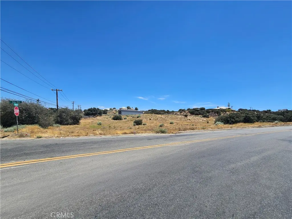 10735 Ranchero, Oak Hills, CA — listing photo 1