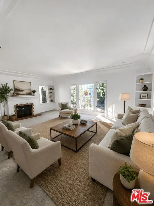 Residential Lease for rent at 9961 Durant Drive 9963, Beverly Hills, Los Angeles County, CA featuring 3 beds and 2 baths
