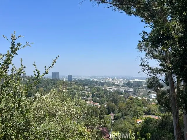Single Family Residence for sale at 3124 Goodview, Los Angeles, CA featuring 1 bed and 1 bath