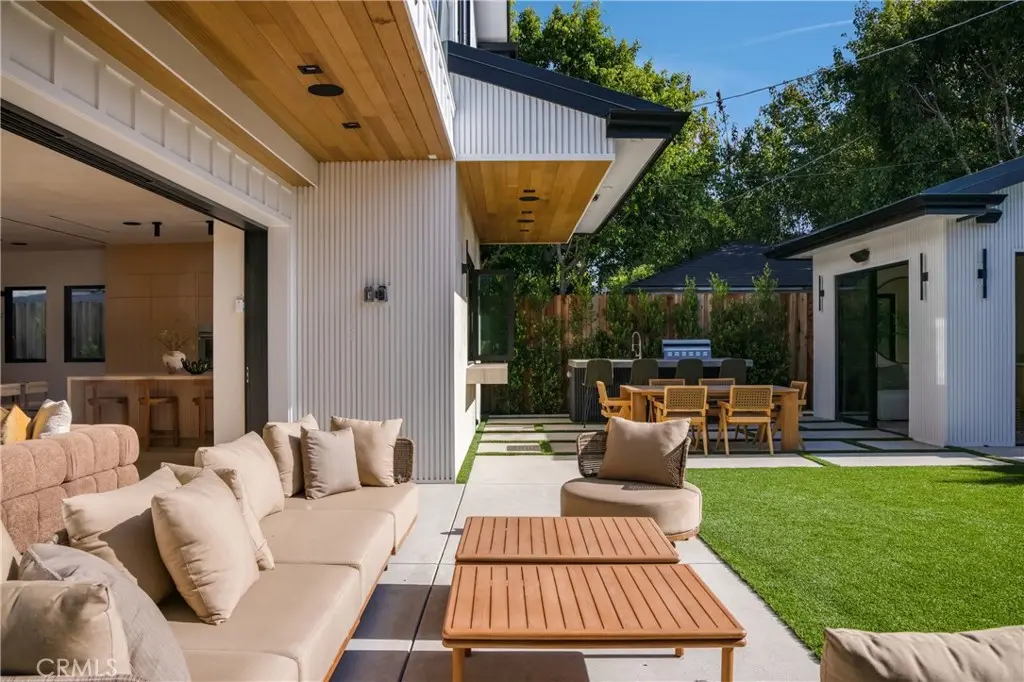 4140 Kraft Avenue, Studio City, CA — listing photo 1