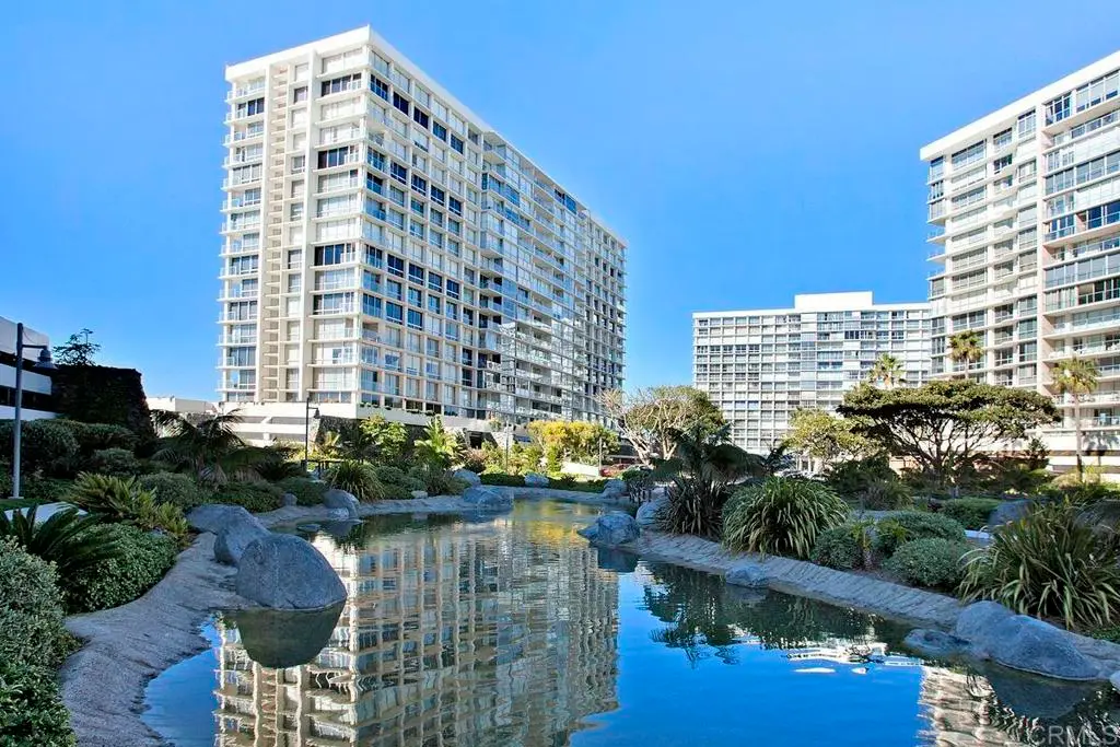 Condominium for rent at 1710 Avenida del Mundo 807, Coronado, CA featuring 1 bed and 1 bath