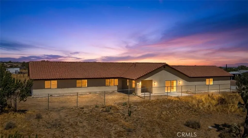 9780 Aster, Oak Hills, CA — listing photo 1