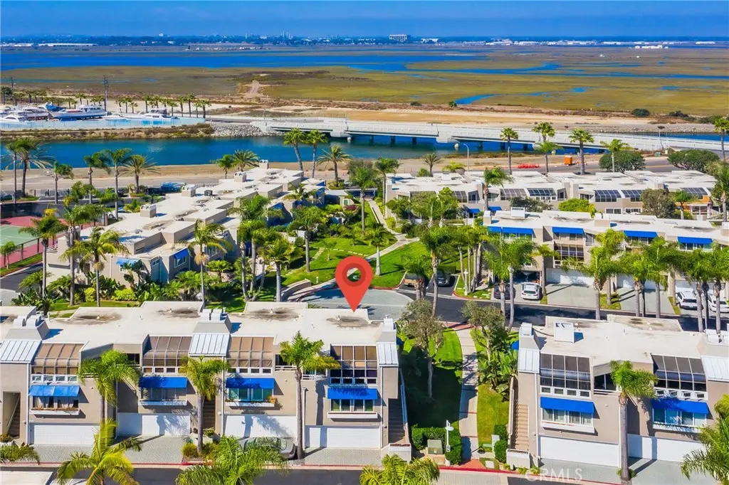 Townhouse for sale at 3365 Tempe Drive, Huntington Beach, CA featuring 2 beds and 3 baths