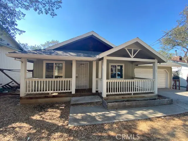 Residential Lease for rent at 19167 Deer Hill Road, Hidden Valley Lake, Lake County, CA featuring 3 beds and 2 baths