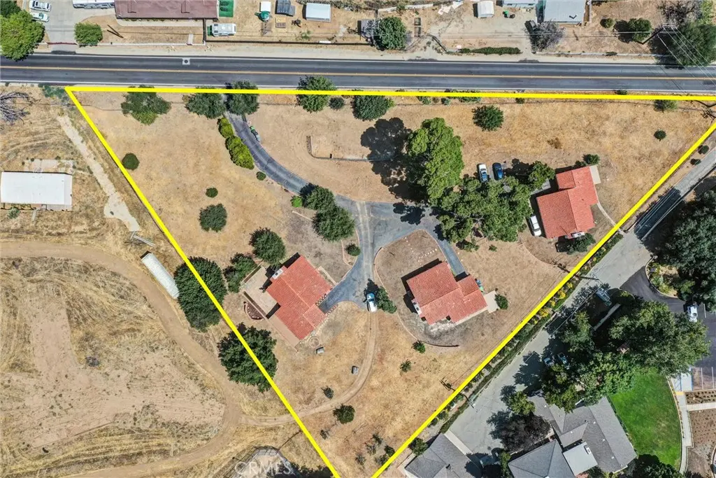9385 Oak Glen Road, Cherry Valley, CA — listing photo 1