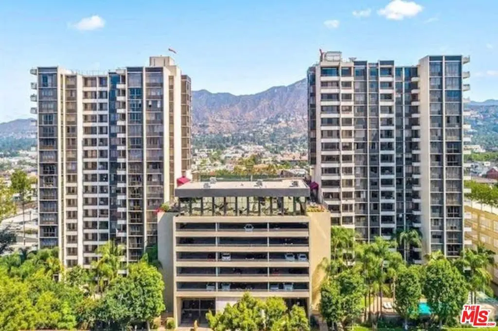 Residential Lease for rent at 343 Pioneer Drive 1205, Glendale, Los Angeles County, CA featuring 2 beds and 2 baths