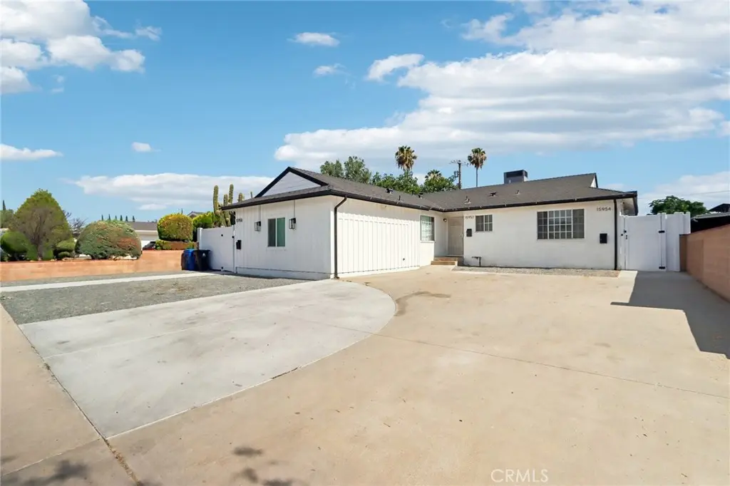 15952 Simonds Street, Granada Hills, CA — listing photo 1