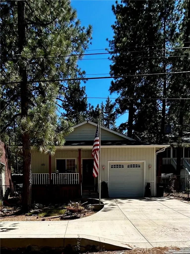 1579 Ross, Wrightwood, CA — listing photo 1
