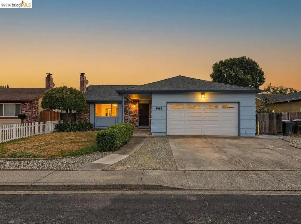 Single Family Residence for sale at 605 Tule Goose Dr, Suisun City, CA featuring 4 beds and 2 baths