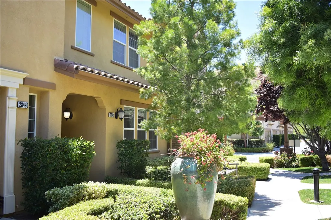 28492 Herrera Street, Valencia, CA — listing photo 1
